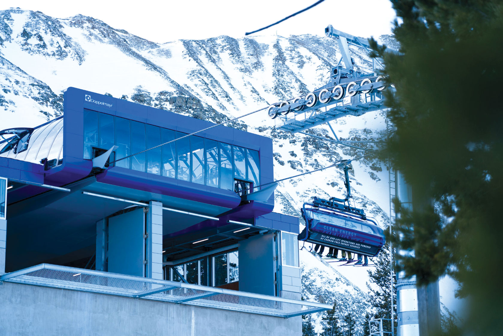 Ski lift bench entering terminal