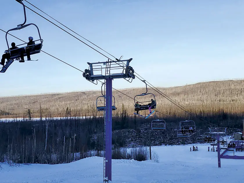 Illuminating Snow - SnowOps Magazine