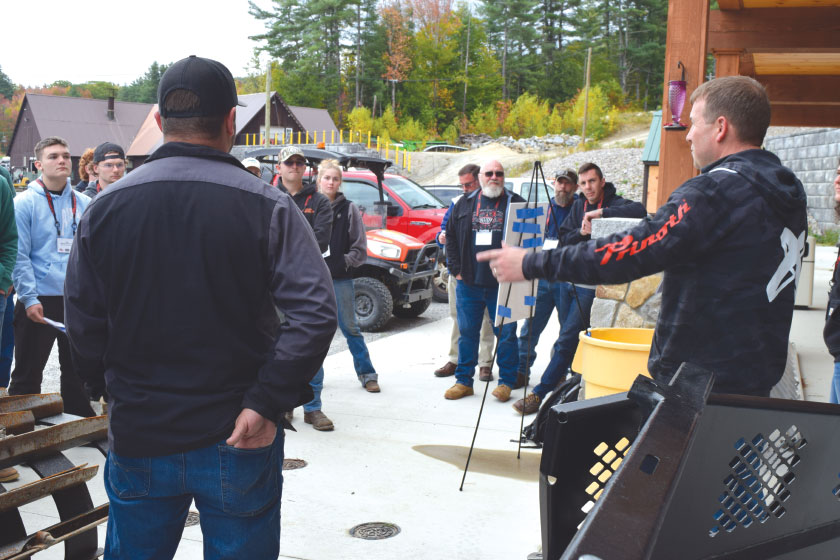 Prinoth team talking to students